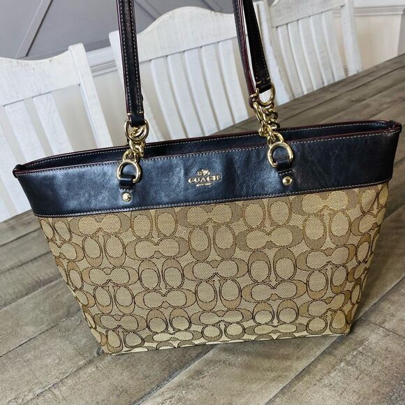 Coach Beige/Brown Signature Canvas and Leather Sophia Chain Tote - Picture 3 of 10